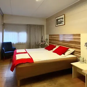 2* Otel Arkadia &